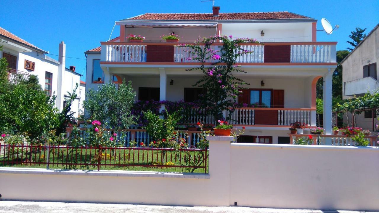 Apartmani Nimcevic Biograd Na Moru Zewnętrze zdjęcie
