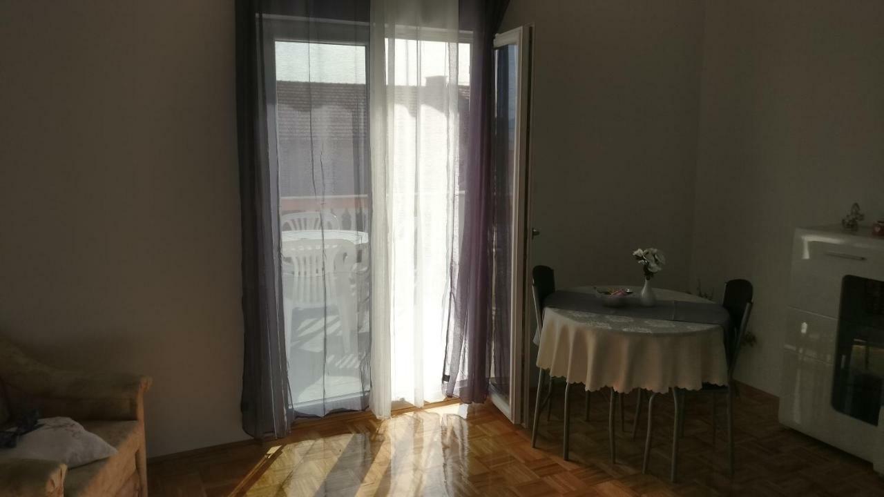 Apartmani Nimcevic Biograd Na Moru Zewnętrze zdjęcie